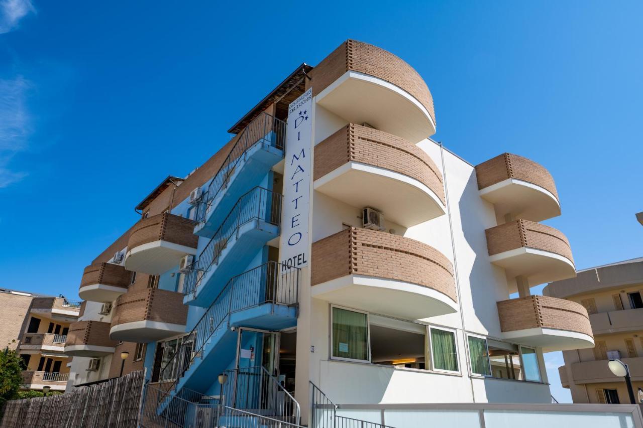 Di Matteo Hotel Roseto Degli Abruzzi Eksteriør billede