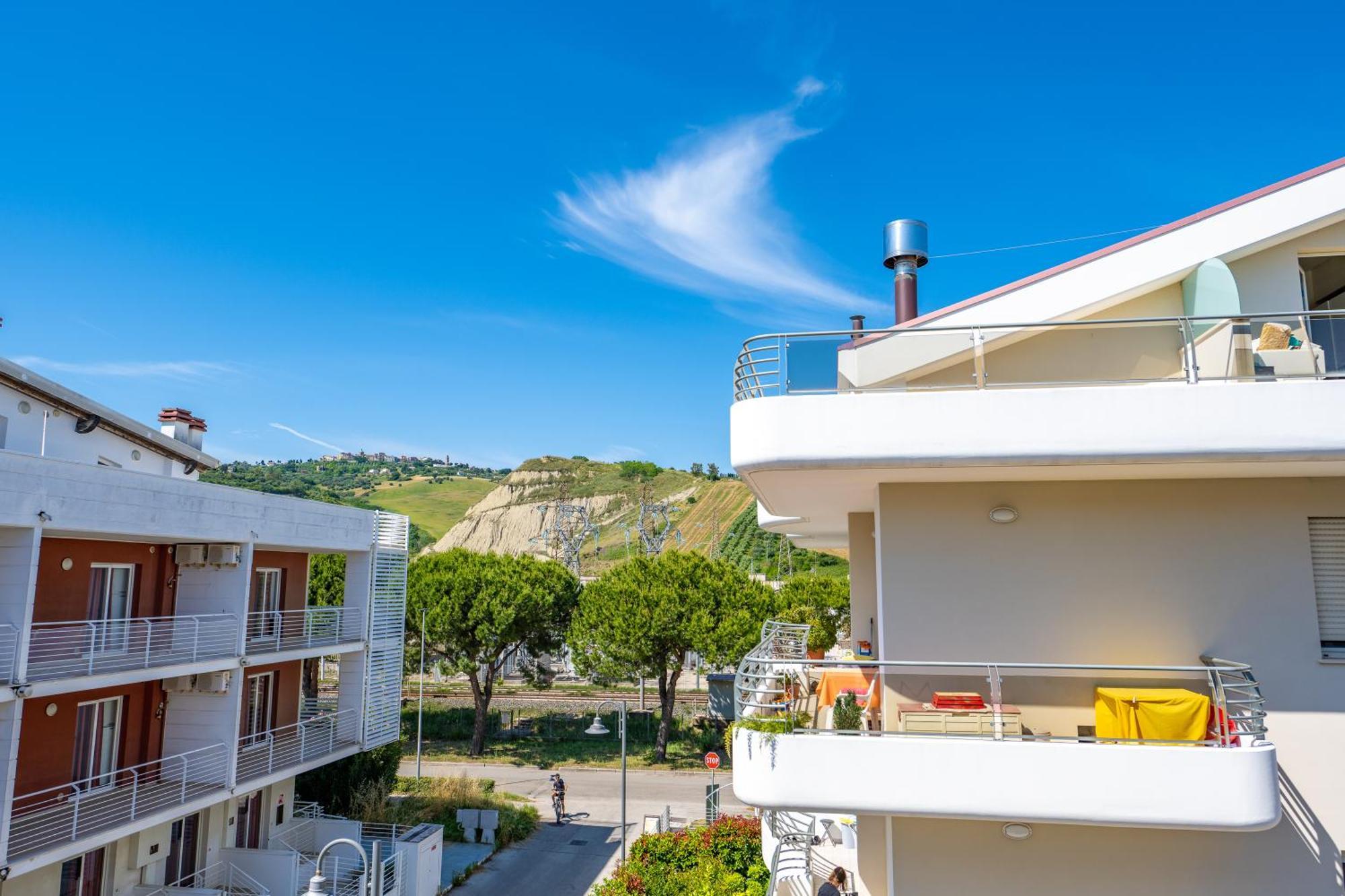 Di Matteo Hotel Roseto Degli Abruzzi Eksteriør billede