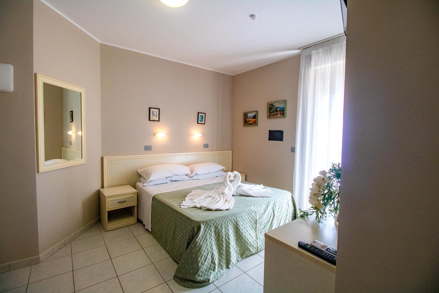 Di Matteo Hotel Roseto Degli Abruzzi Eksteriør billede